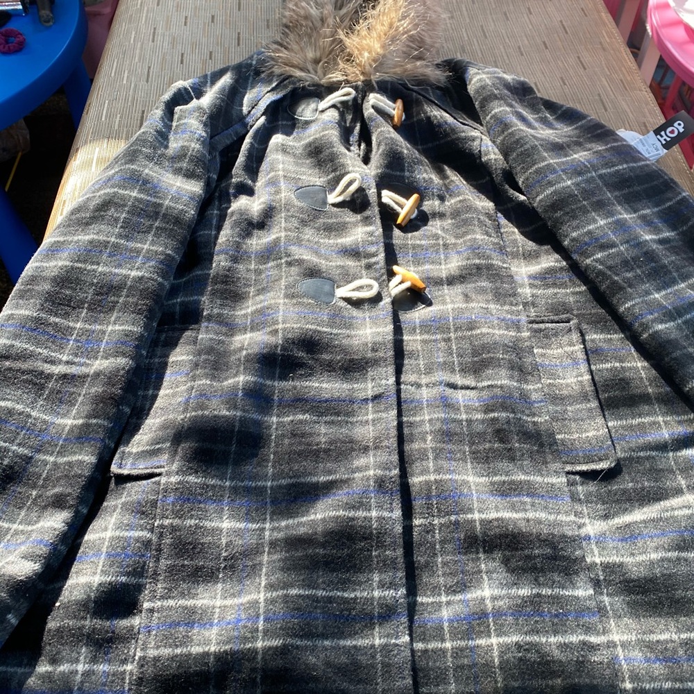Junior Girls coffee shop jacket sz xxl